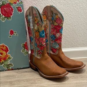 Macie Bean Multicolor Floral Western Boots